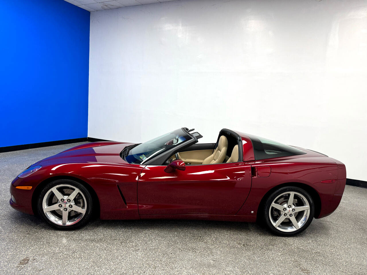 Used 2006 Chevrolet Corvette Coupe w/ Preferred Equipment Group image 5