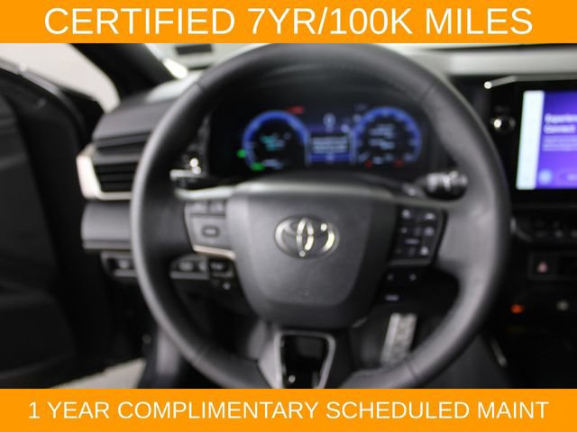 Used 2025 Toyota Camry XSE FWD image 18