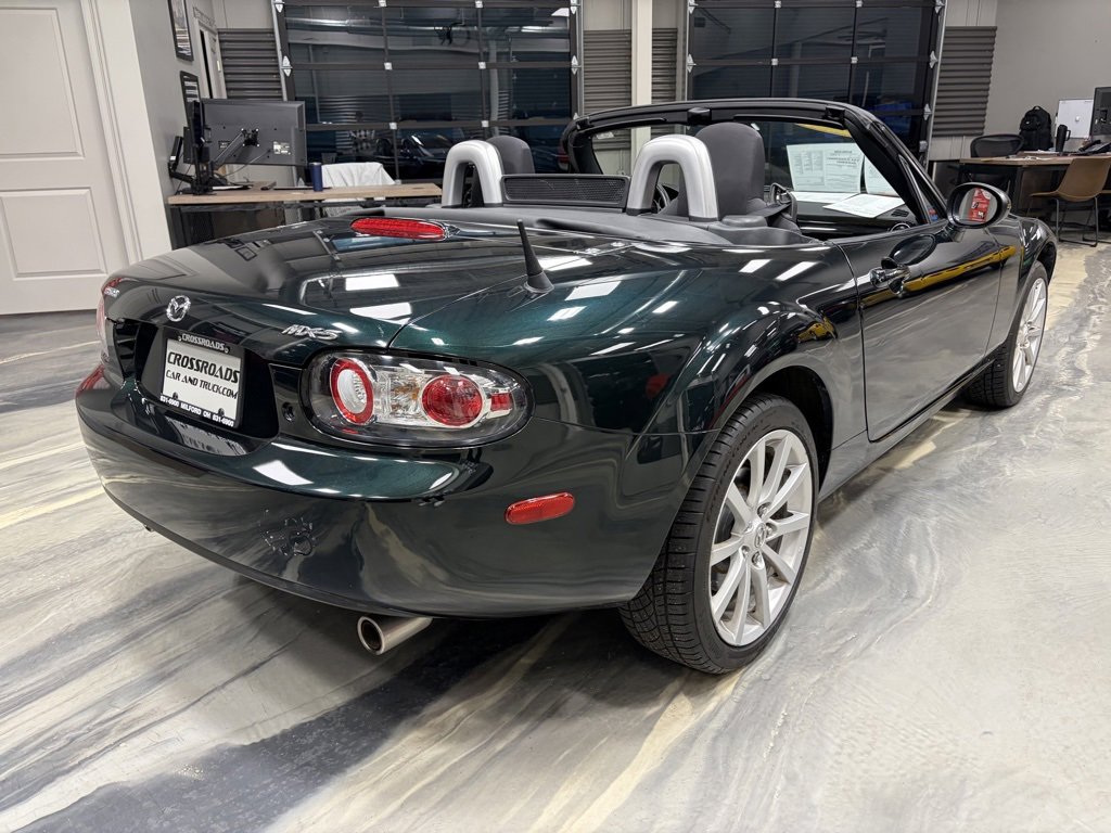 Used 2008 MAZDA MX-5 Miata Touring w/ Suspension Pkg image 26