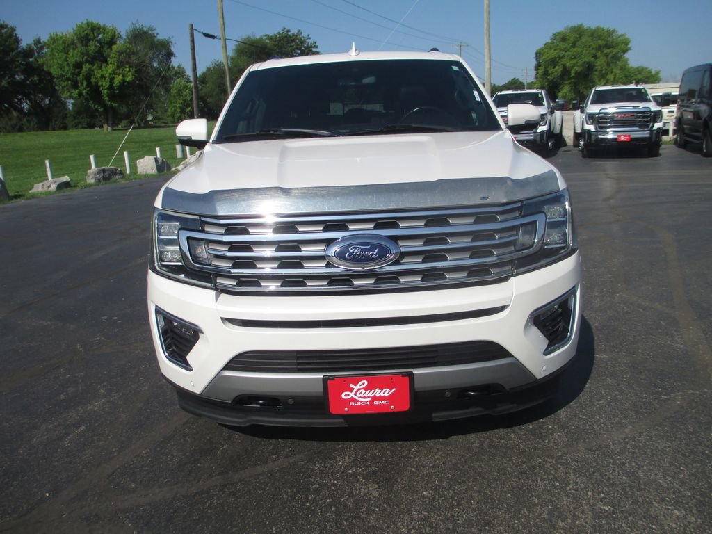 Used 2019 Ford Expedition Limited w/ Equipment Group 302A AWD/4WD image 11