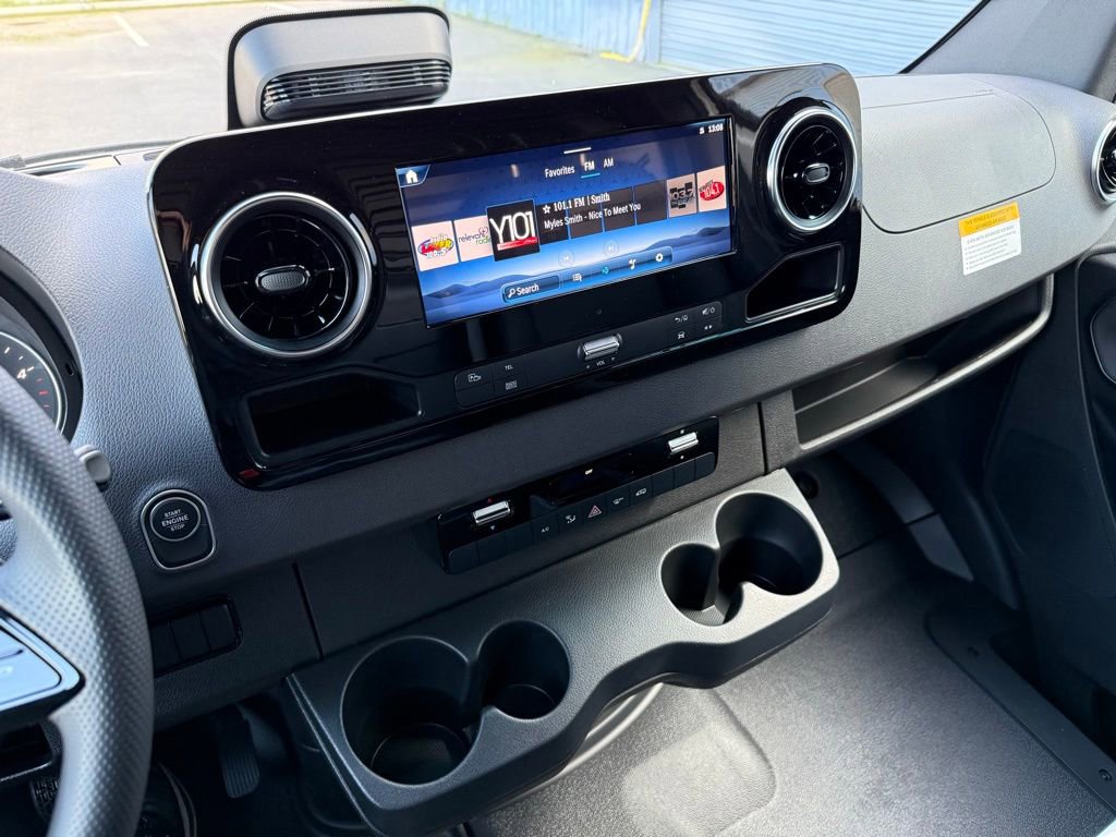 New 2026 Mercedes-Benz Sprinter 2500 image 19