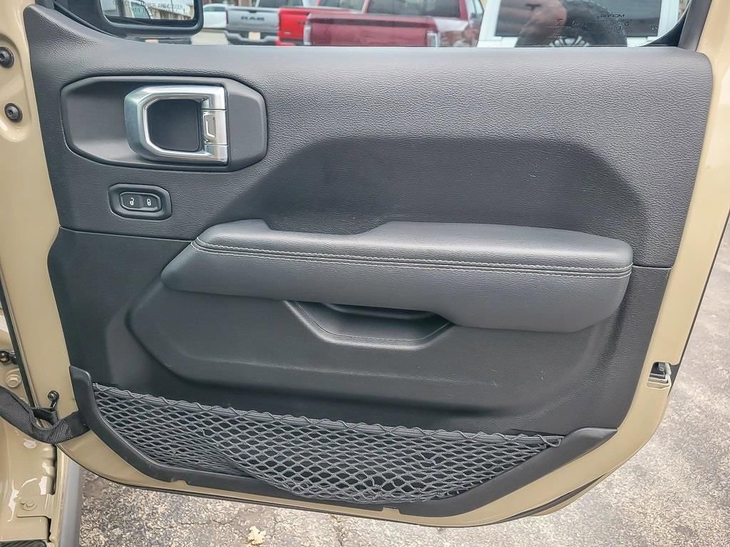 Used 2022 Jeep Wrangler Unlimited Rubicon 4xe w/ Cold Weather Group image 22