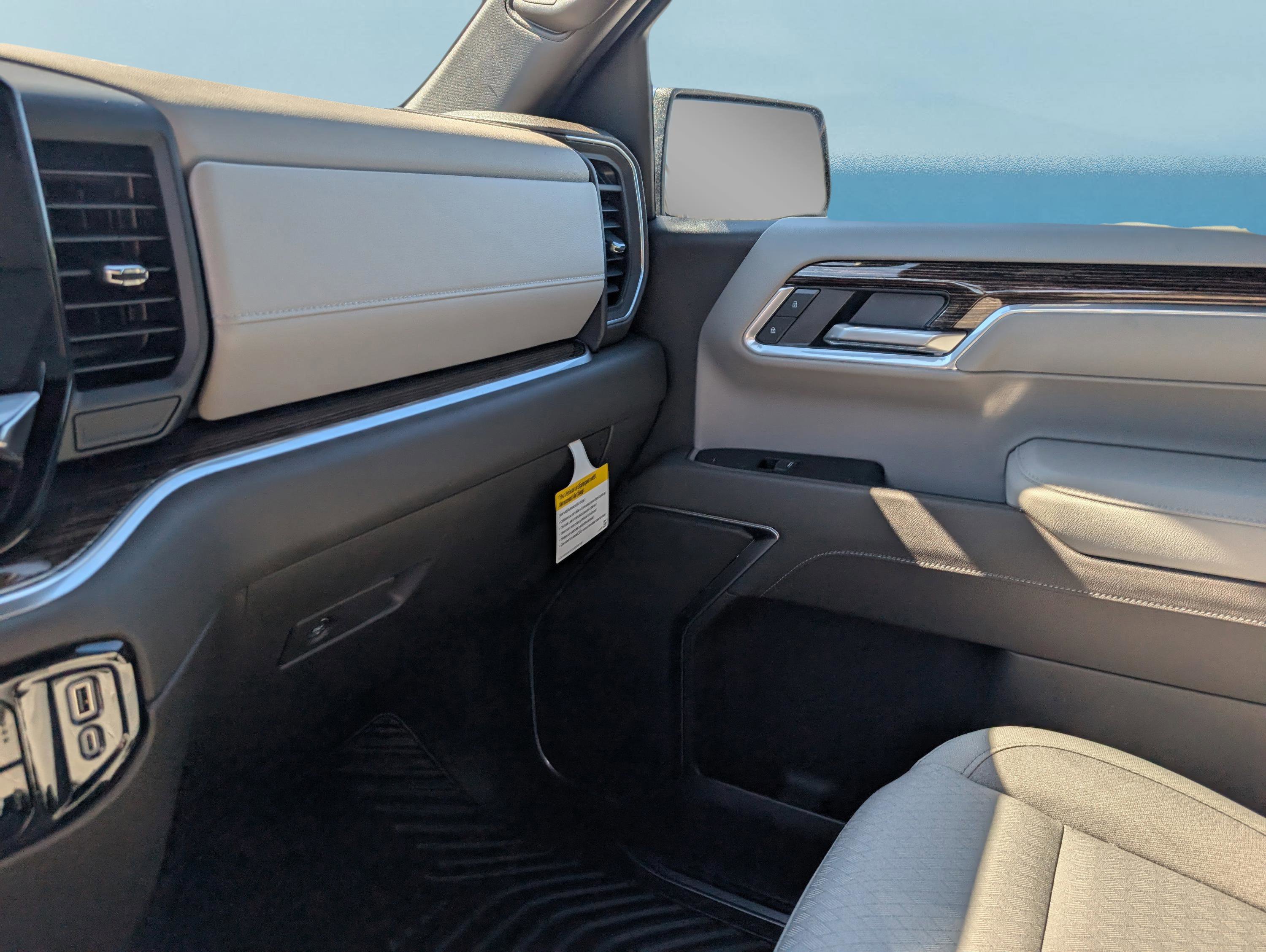 New 2026 GMC Sierra 1500 SLE w/ X31 Off-Road Package image 30