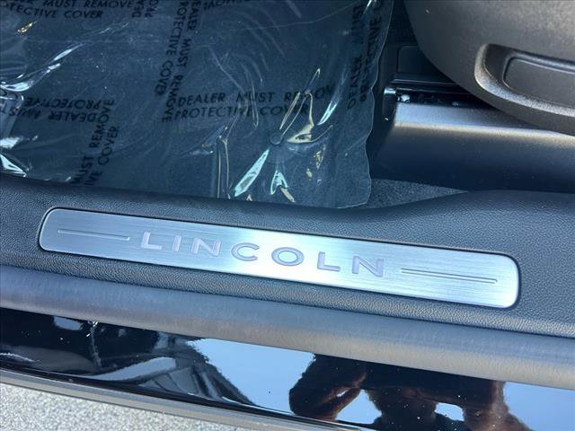 Used 2024 Lincoln Corsair Grand Touring w/ Equipment Group 301A image 18