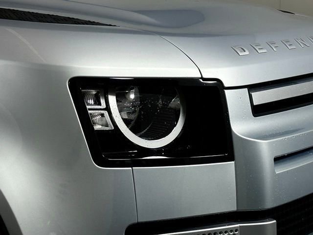Certified 2023 Land Rover Defender 90 S image 15
