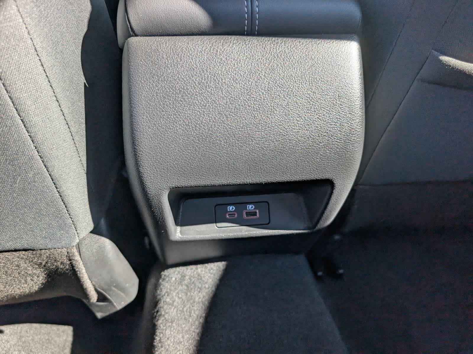 Used 2024 Nissan Altima 2.5 SV FWD image 18