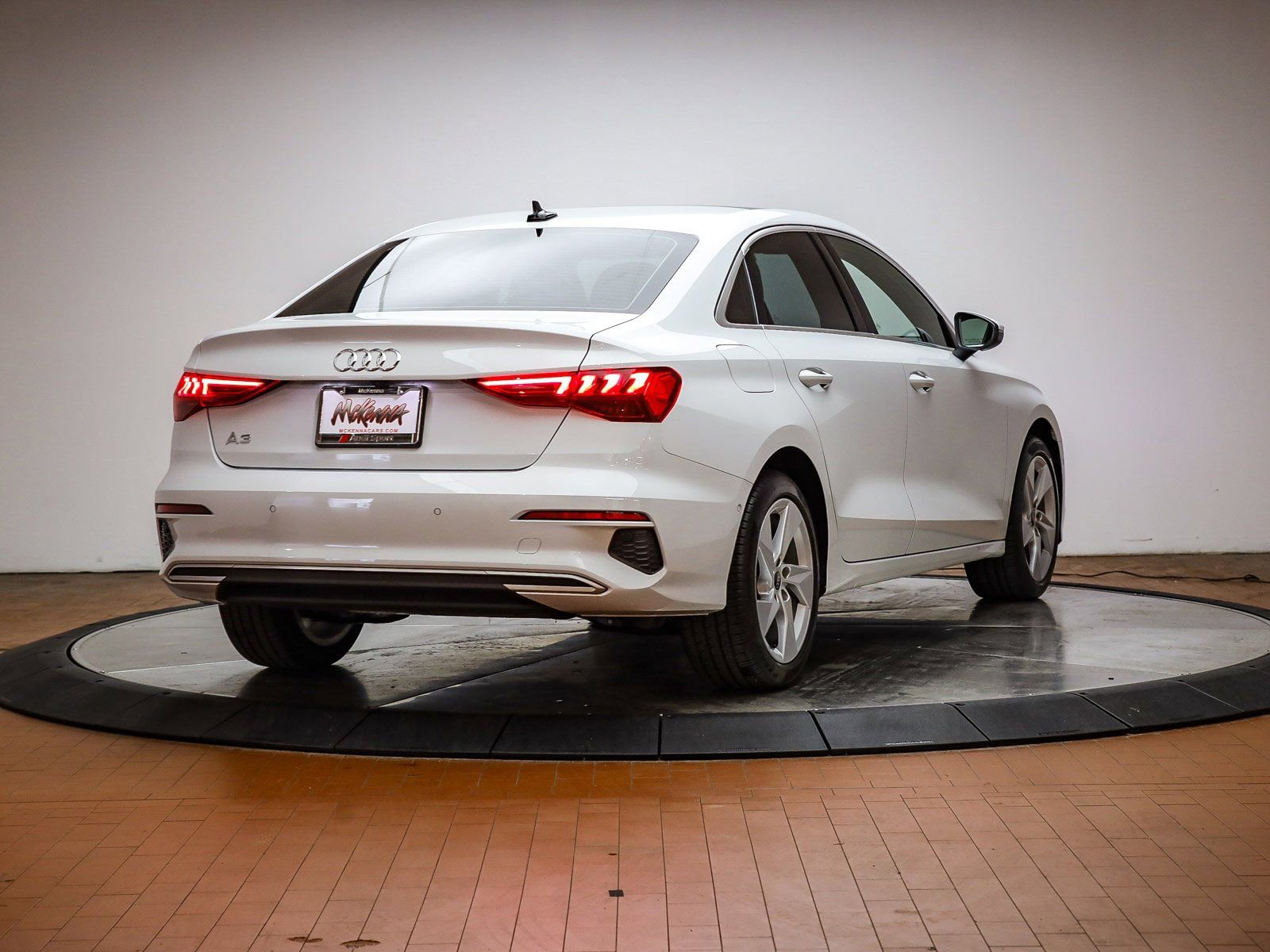 Used 2023 Audi A3 2.0T Premium w/ Convenience Package image 5