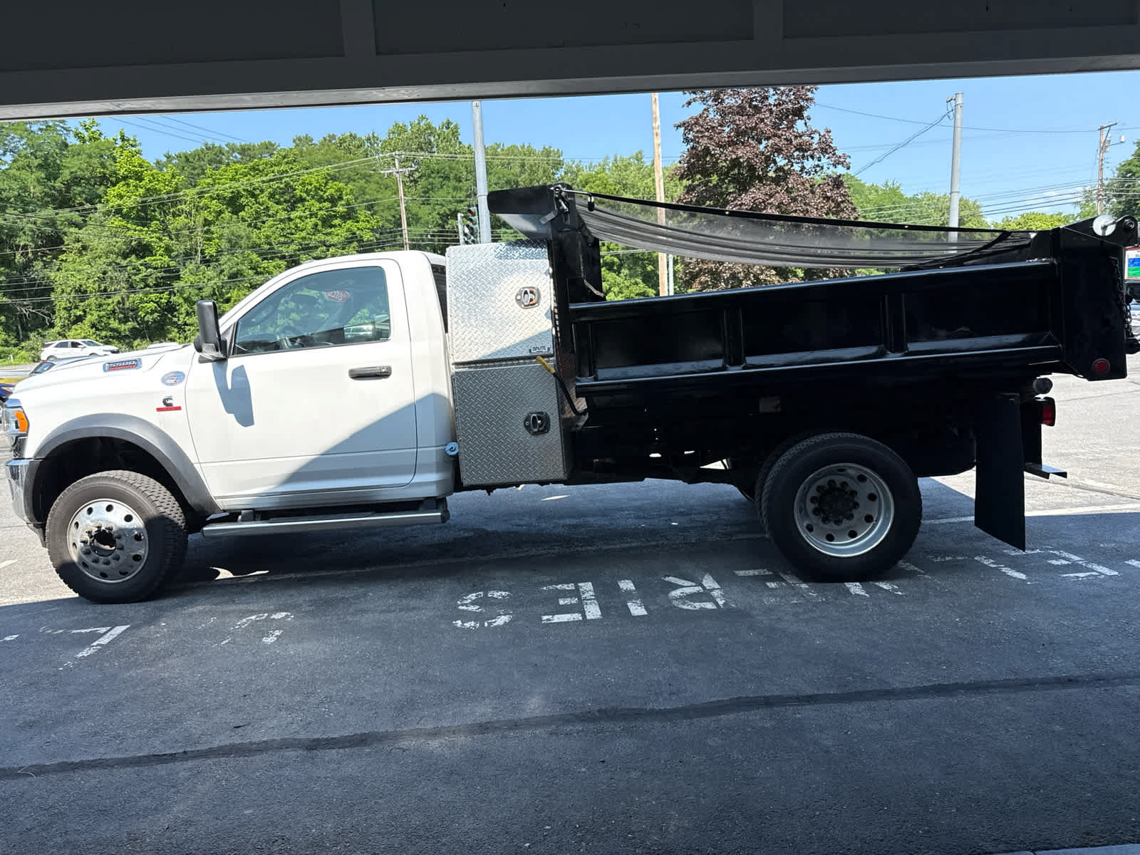 Used 2022 RAM 5500 Tradesman AWD/4WD image 7