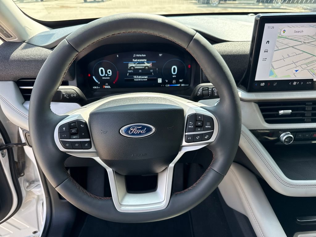 Used 2025 Ford Explorer Active w/ Active Comfort Package image 14