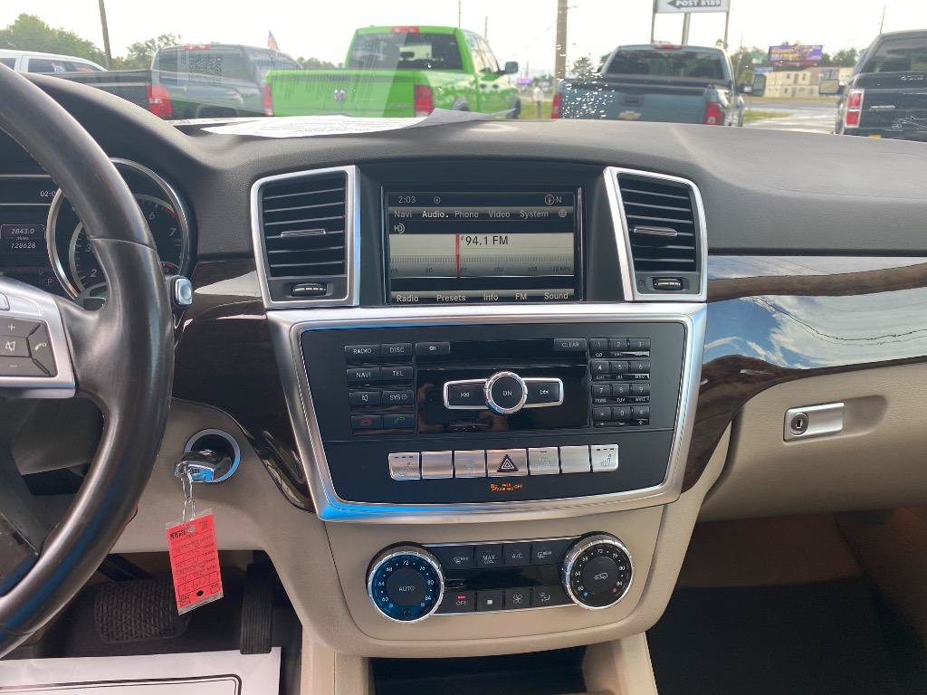 Used 2013 Mercedes-Benz ML 350 4MATIC image 29