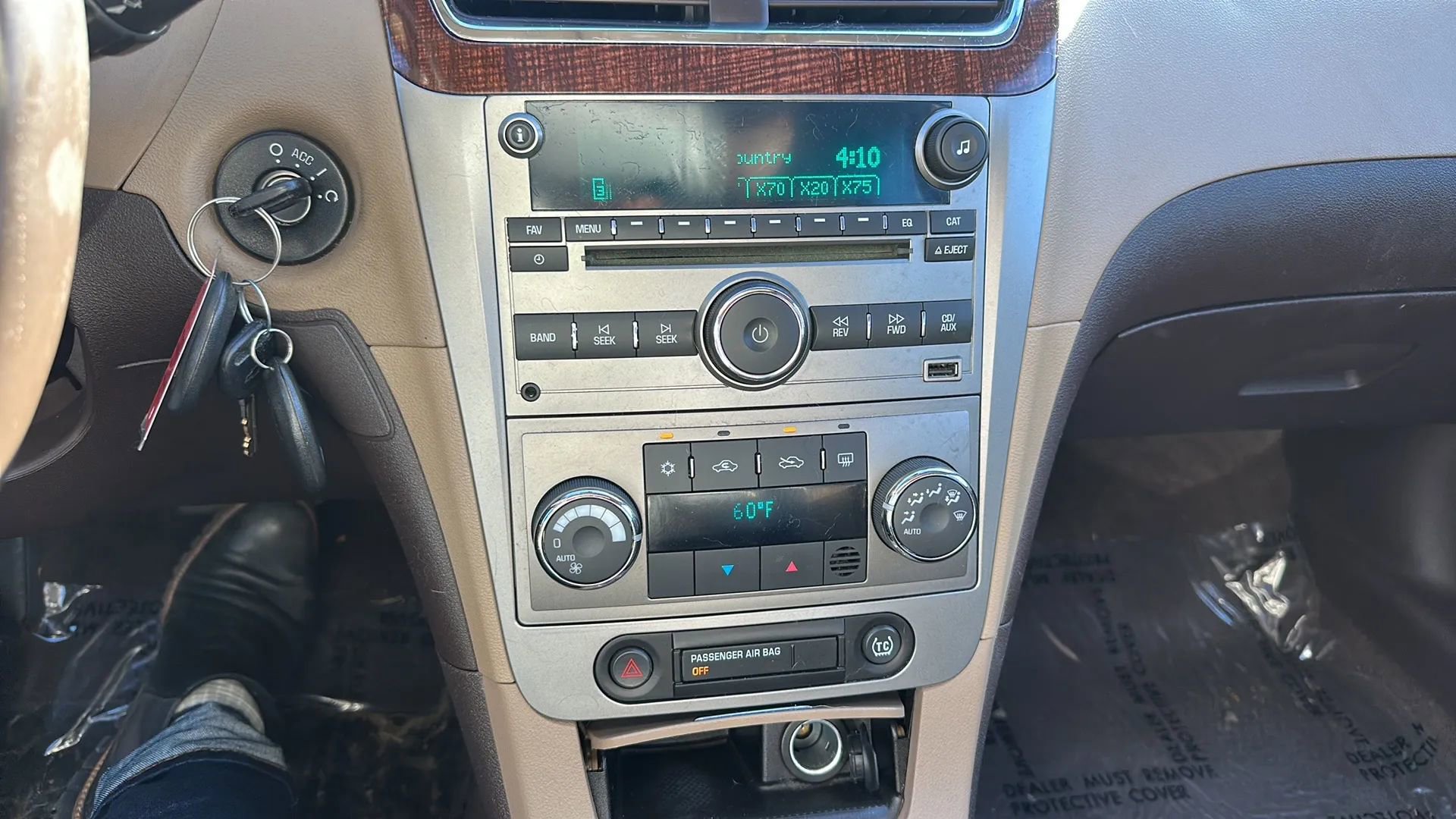 Used 2011 Chevrolet Malibu LTZ image 14