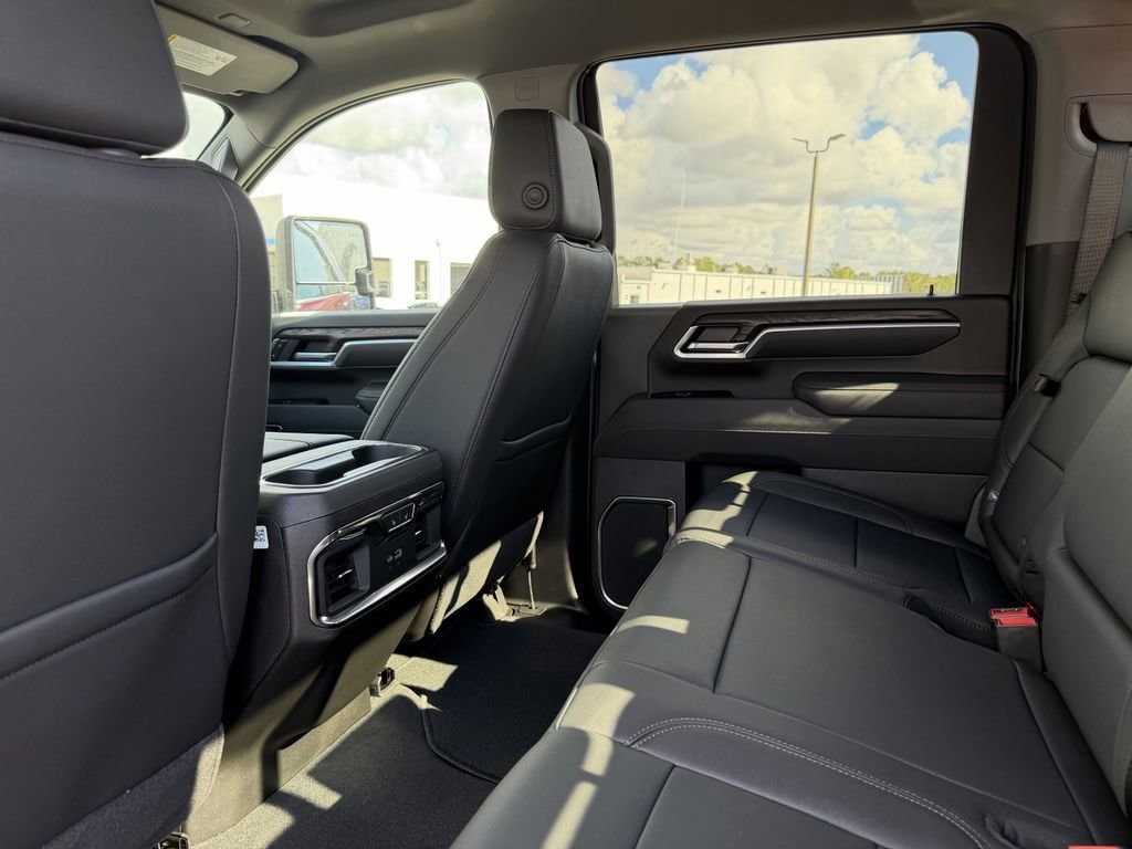 New 2026 GMC Sierra 2500 SLT w/ SLT Premium Package AWD/4WD image 20
