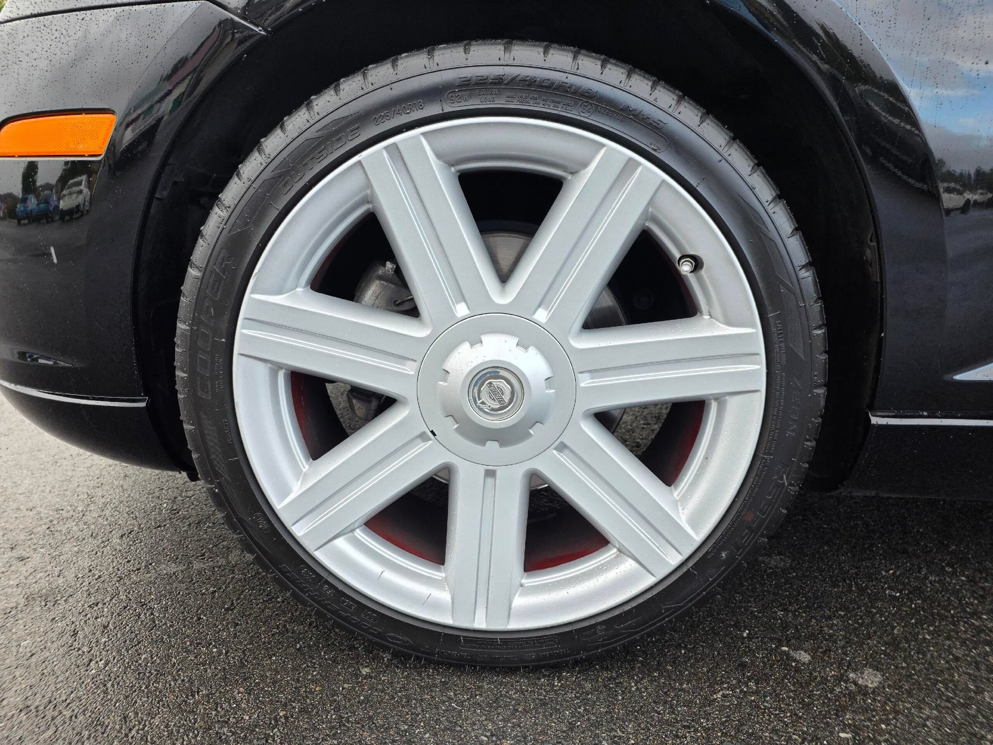 Used 2005 Chrysler Crossfire Limited RWD image 10