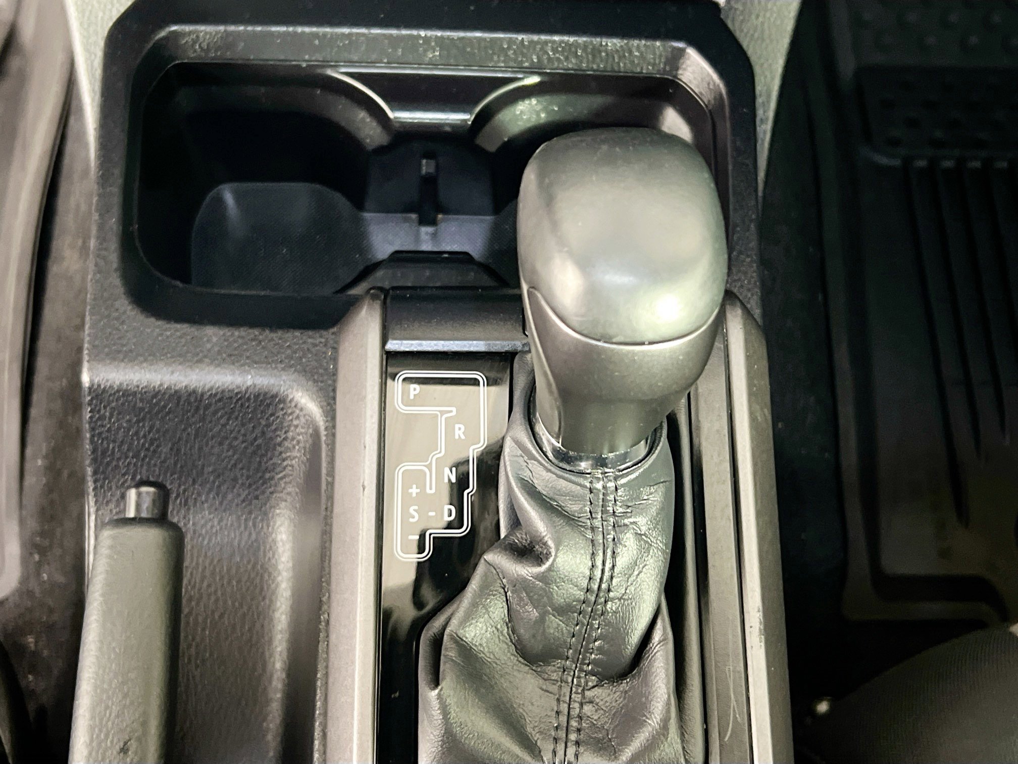 Used 2022 Toyota Tacoma TRD Sport w/ Technology Package RWD image 25