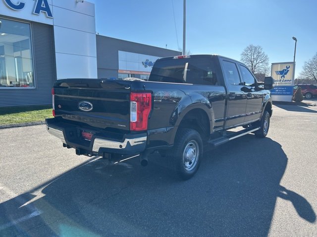 Used 2017 Ford F250 XLT w/ XLT Value Package image 7