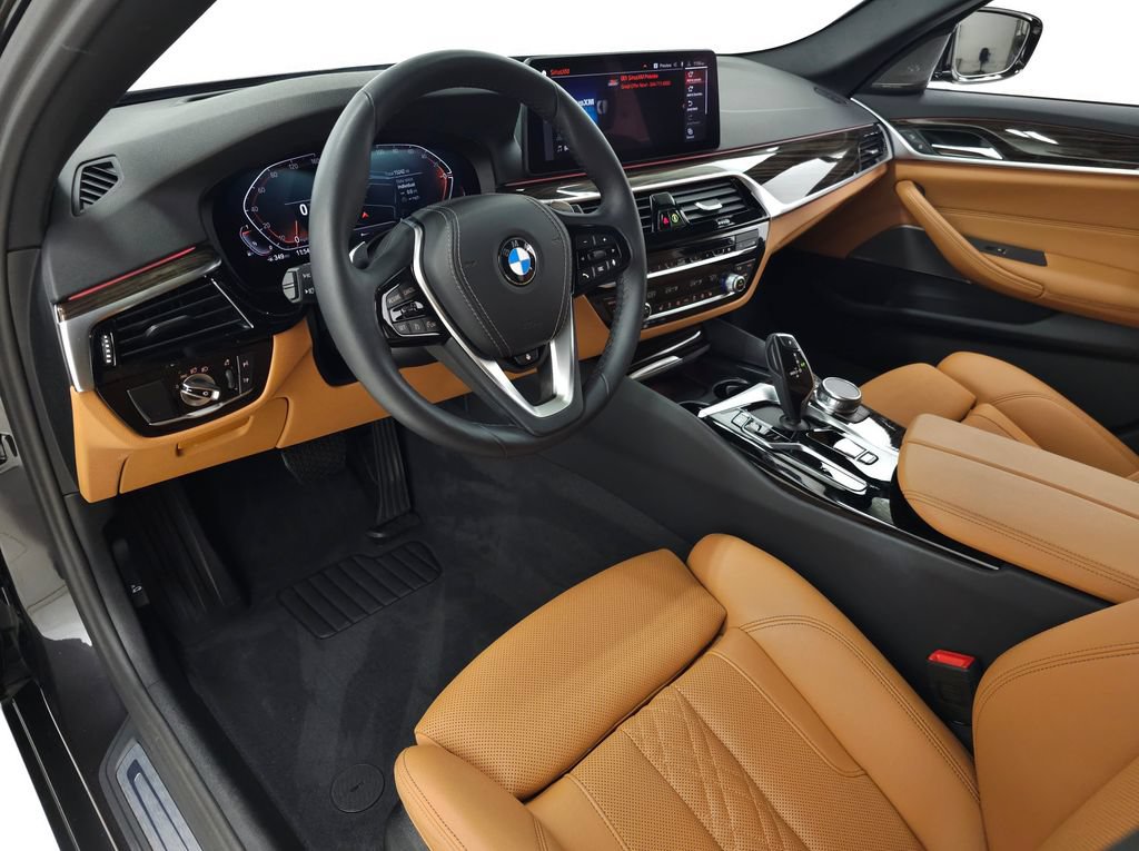 Used 2023 BMW 540i xDrive w/ Premium Package AWD/4WD image 14