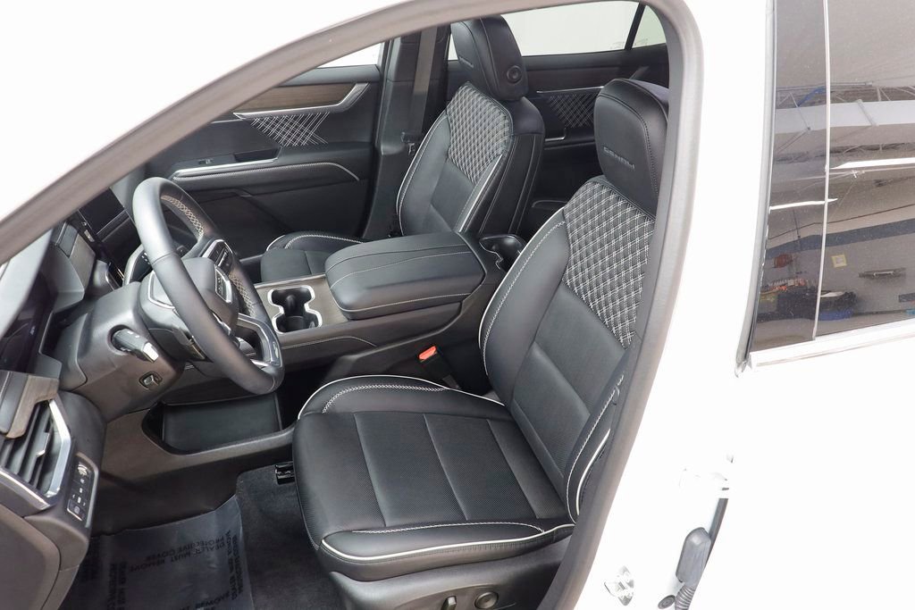 Used 2024 GMC Acadia Denali w/ LPO, Floor Liner Package image 8