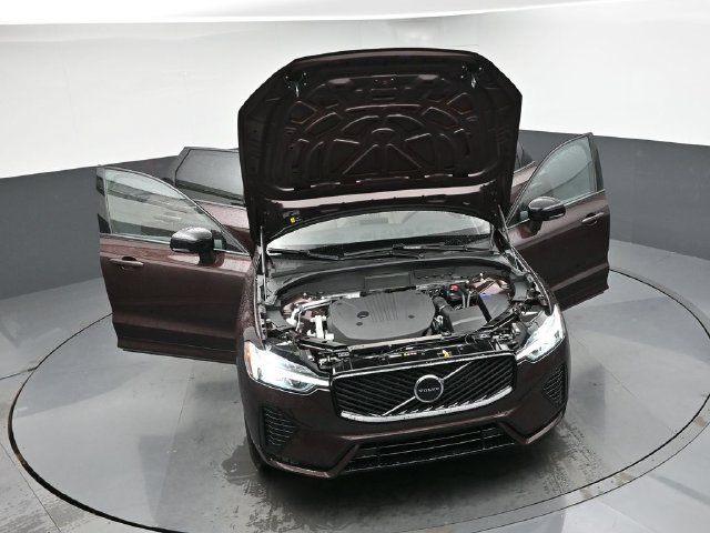 New 2027 Volvo XC60 B5 Core AWD/4WD image 48