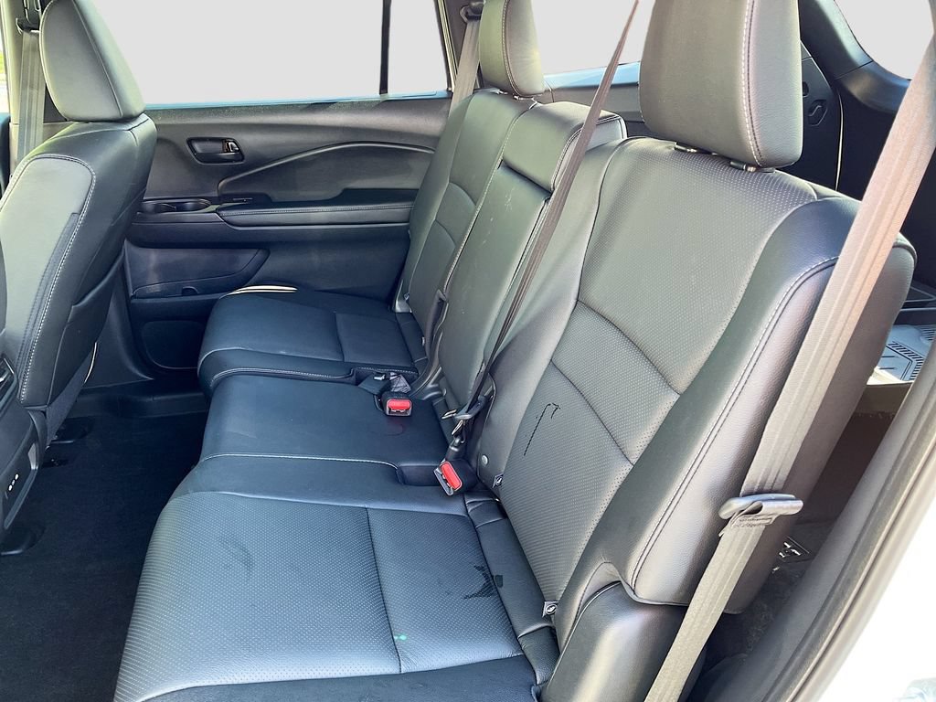 Used 2025 Honda Passport EX-L image 24