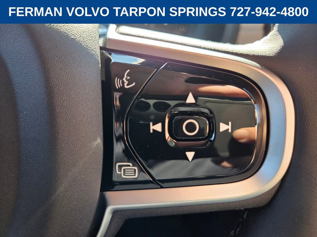 New 2026 Volvo XC90 B6 Plus image 31