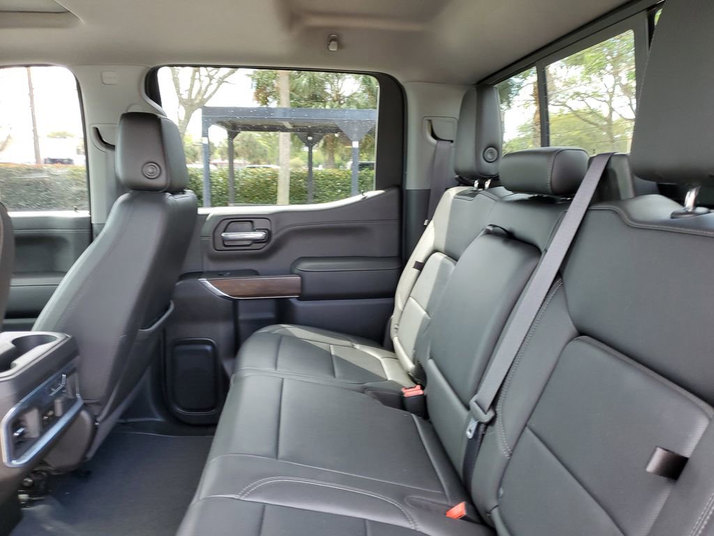 Used 2021 GMC Sierra 1500 SLT w/ SLT Premium Package RWD image 11