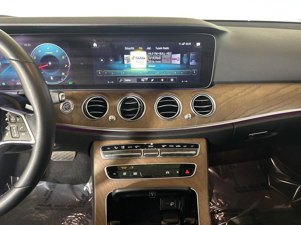 Used 2022 Mercedes-Benz E 350 Sedan image 30