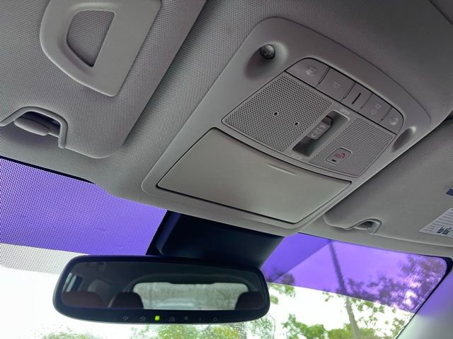 Used 2018 Nissan Rogue SL w/ Premium Package image 10