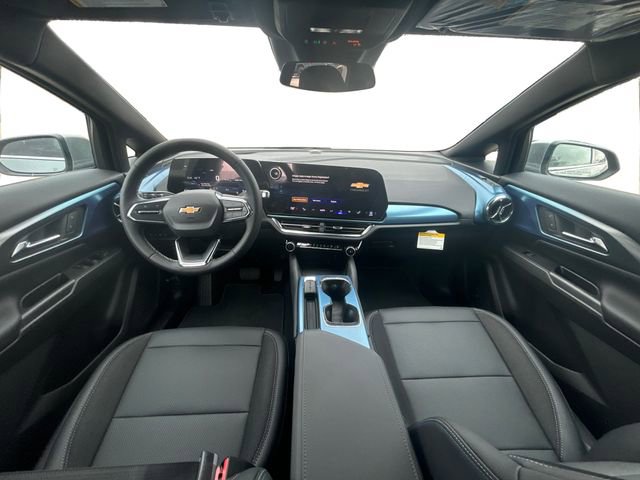 New 2026 Chevrolet Equinox EV LT AWD/4WD image 13