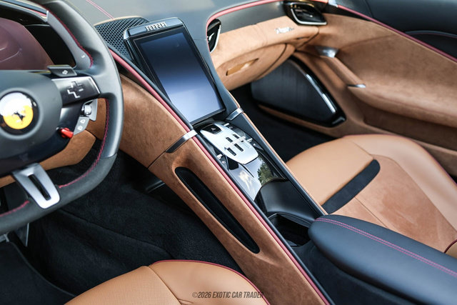 Used 2025 Ferrari Roma Spider RWD image 57