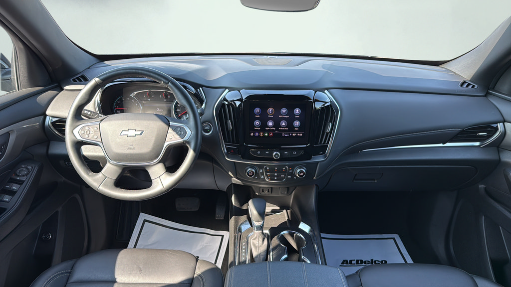 Used 2023 Chevrolet Traverse LT w/ Rear Camera Mirror Package AWD/4WD image 17