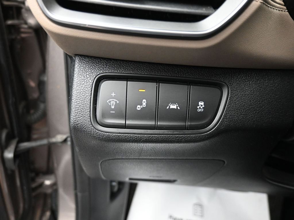 Used 2019 Hyundai Santa Fe SE FWD image 20