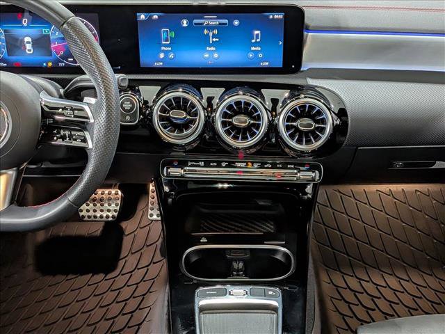 Used 2025 Mercedes-Benz CLA 250 image 12