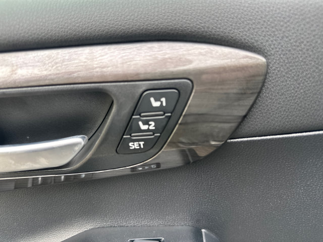 New 2026 Toyota Highlander Platinum AWD/4WD image 26