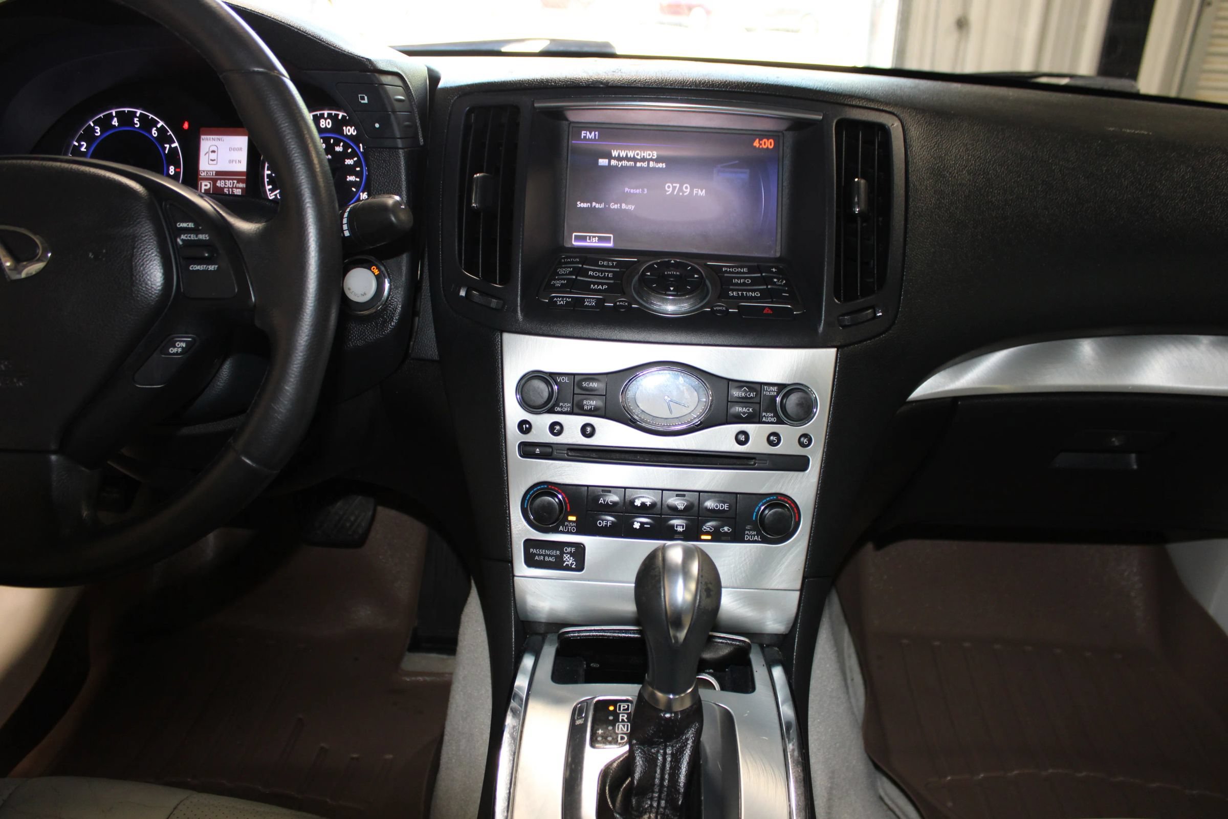Used 2015 INFINITI Q60 Journey w/ Premium Package RWD image 13