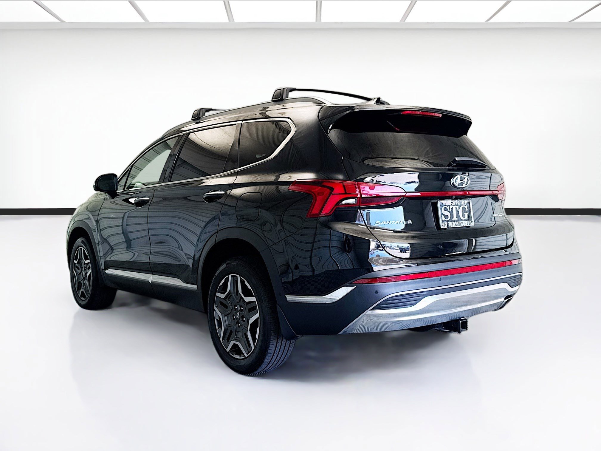 Used 2022 Hyundai Santa Fe Limited w/ Cargo Package AWD/4WD image 6