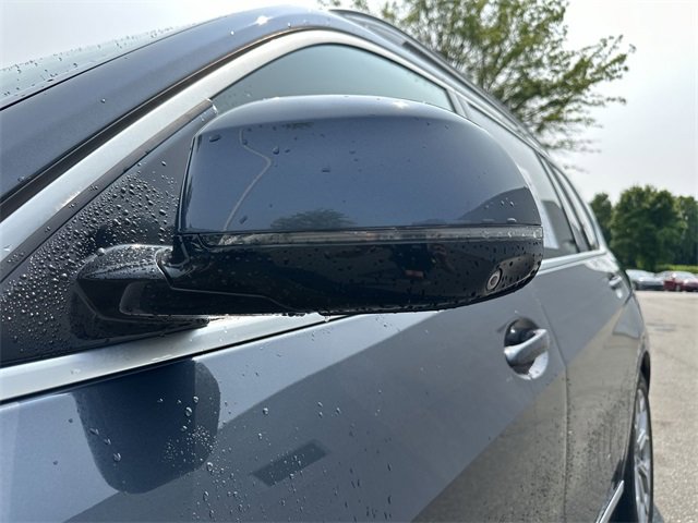 Used 2022 BMW X7 xDrive40i w/ Premium Package image 10