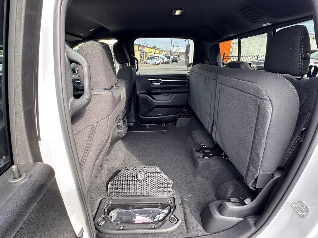 New 2026 RAM 1500 Big Horn AWD/4WD image 16