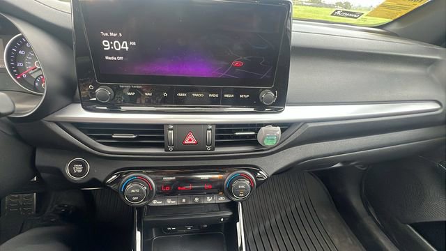 Used 2023 Kia Forte GT-Line w/ GT-Line Premium Package image 19