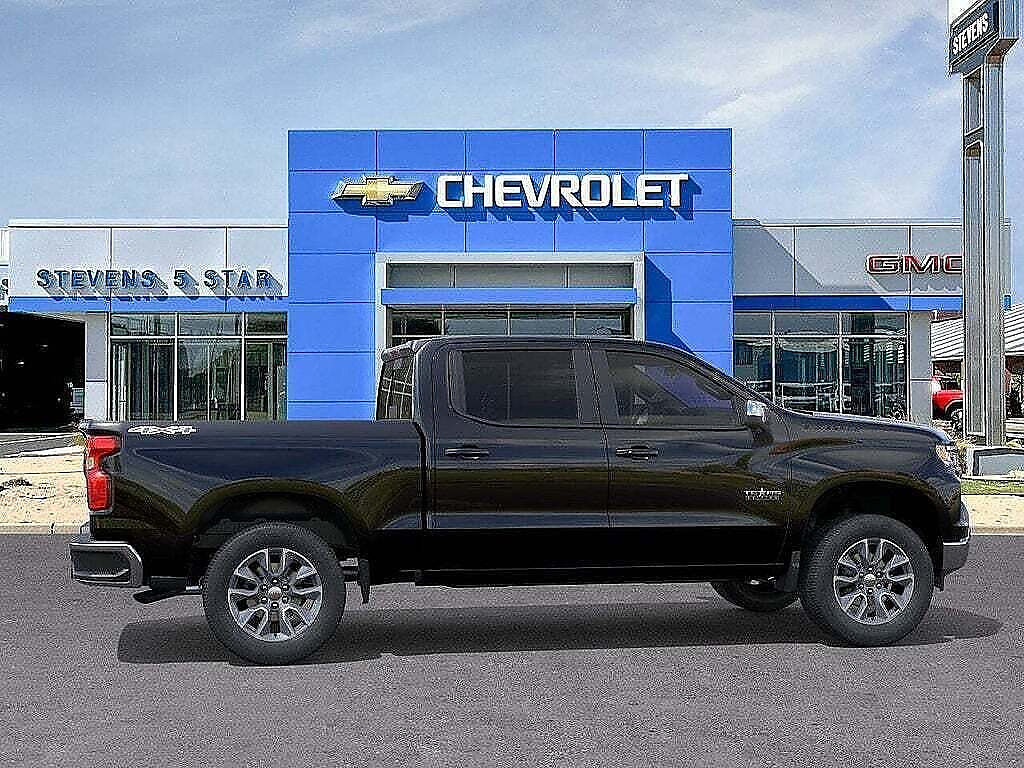New 2026 Chevrolet Silverado 1500 LT w/ Texas Edition Plus AWD/4WD image 5