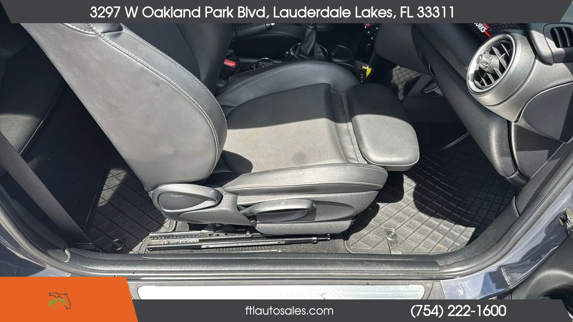 Used 2014 MINI Cooper S FWD image 30