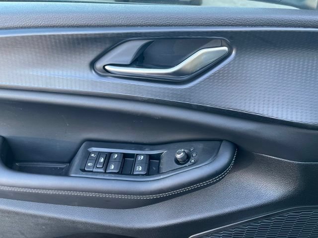 New 2026 Jeep Grand Cherokee L 4WD image 12