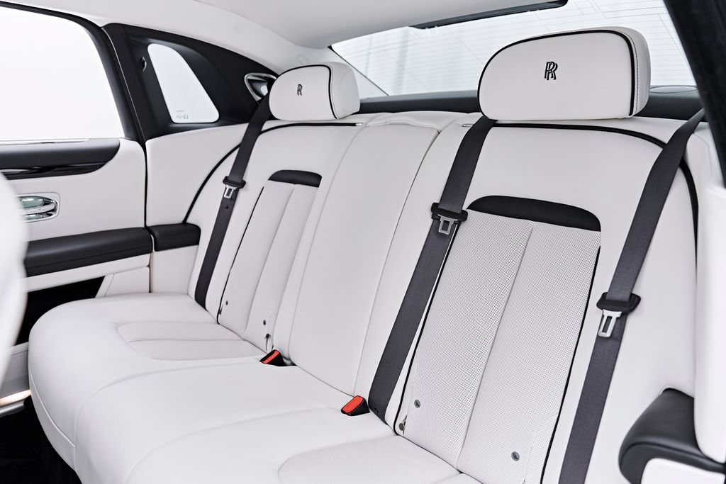 Used 2026 Rolls-Royce Ghost AWD/4WD image 73