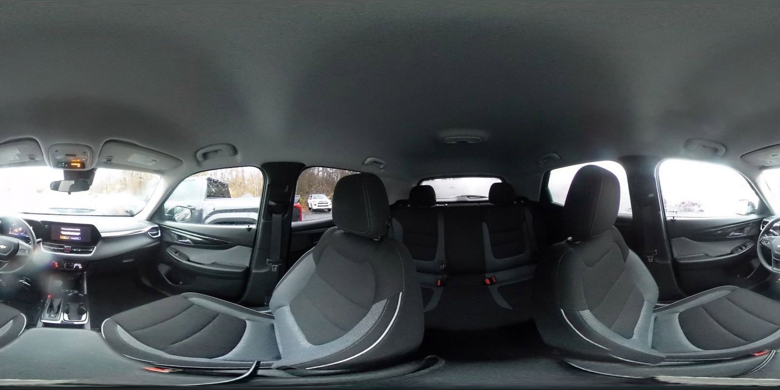 Used 2025 Chevrolet TrailBlazer LT w/ Driver Confidence Package image 36