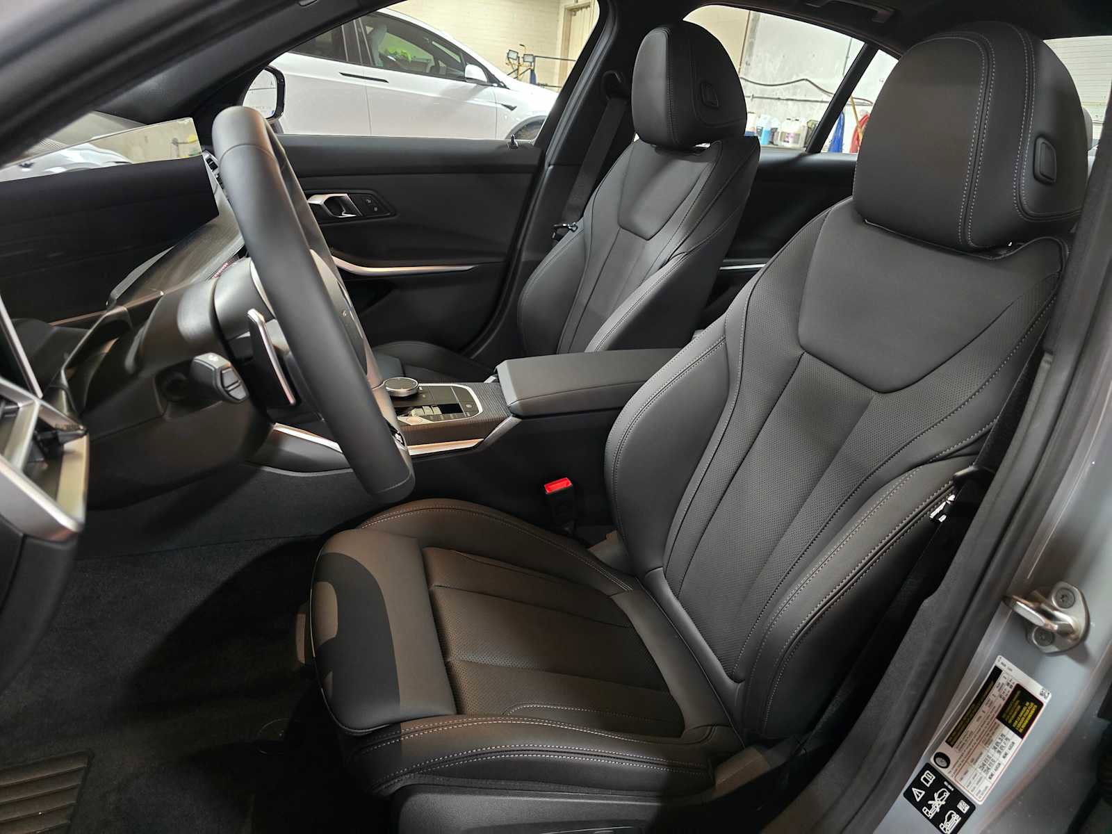 New 2026 BMW 330i xDrive Sedan w/ M Sport Package AWD/4WD image 20