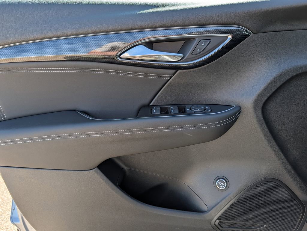 Used 2023 Buick Envision Preferred w/ Sport Touring Package AWD/4WD image 19