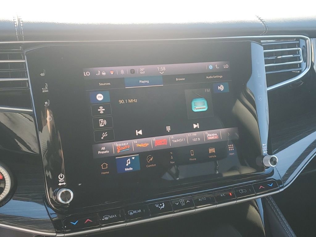 Used 2022 Jeep Wagoneer Series III w/ Premium Group I image 22