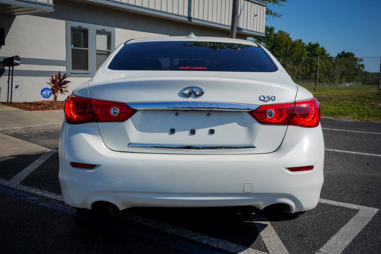 Used 2016 INFINITI Q50 Premium w/ 2.0T Premium Plus Package image 5