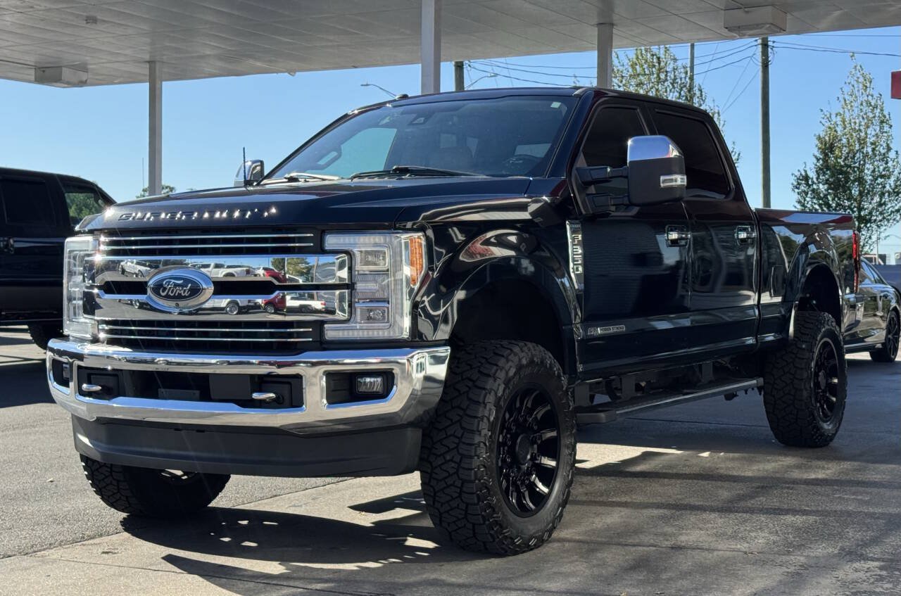 Used 2017 Ford F350 Lariat w/ Lariat Ultimate Package AWD/4WD image 6