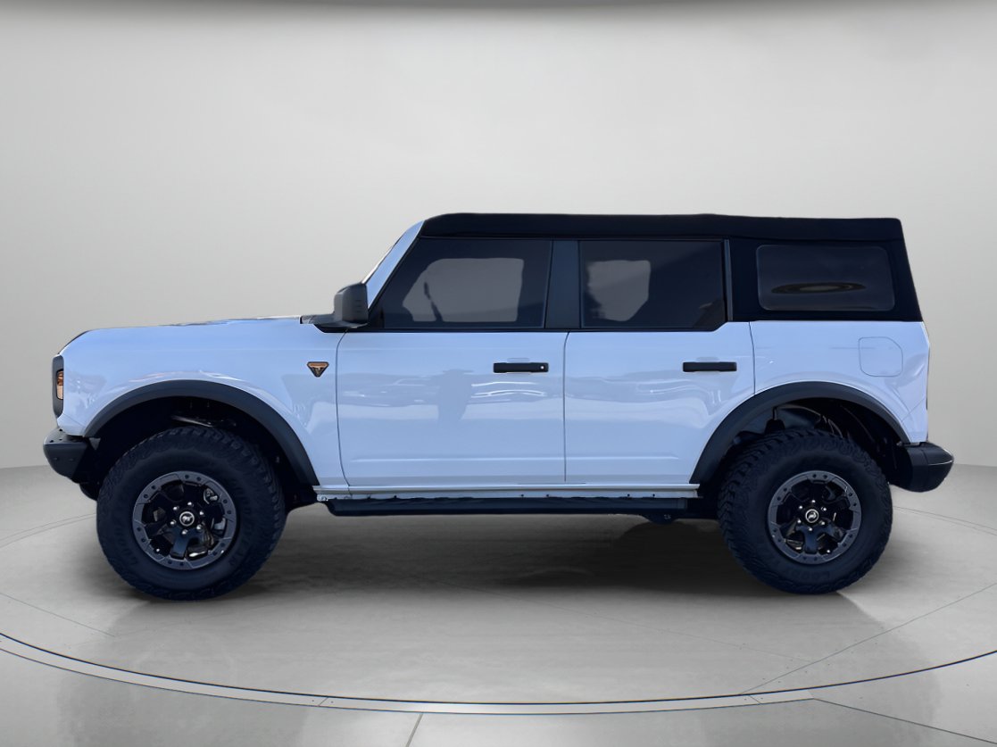 Used 2022 Ford Bronco Badlands image 5