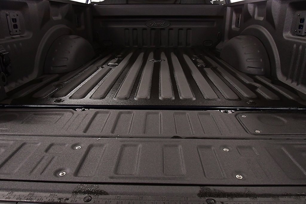 New 2025 Ford F250 Lariat w/ Lariat Ultimate Package image 15